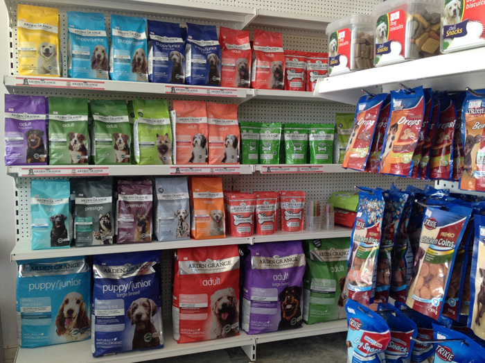 pet-shop-farma-metaxa-spyridoula-leykada-01.jpg